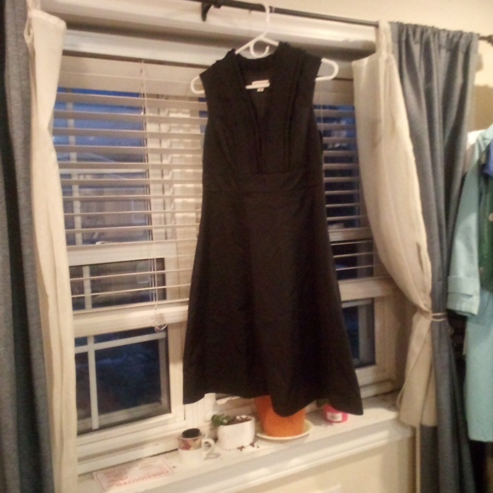 Black cocktail dress mid length size 6